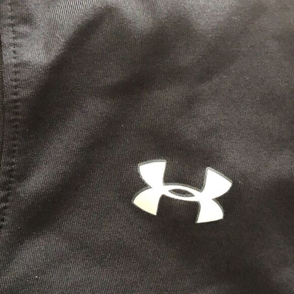 Under Armour Black fitted Lycra top.M - Picture 2 of 5